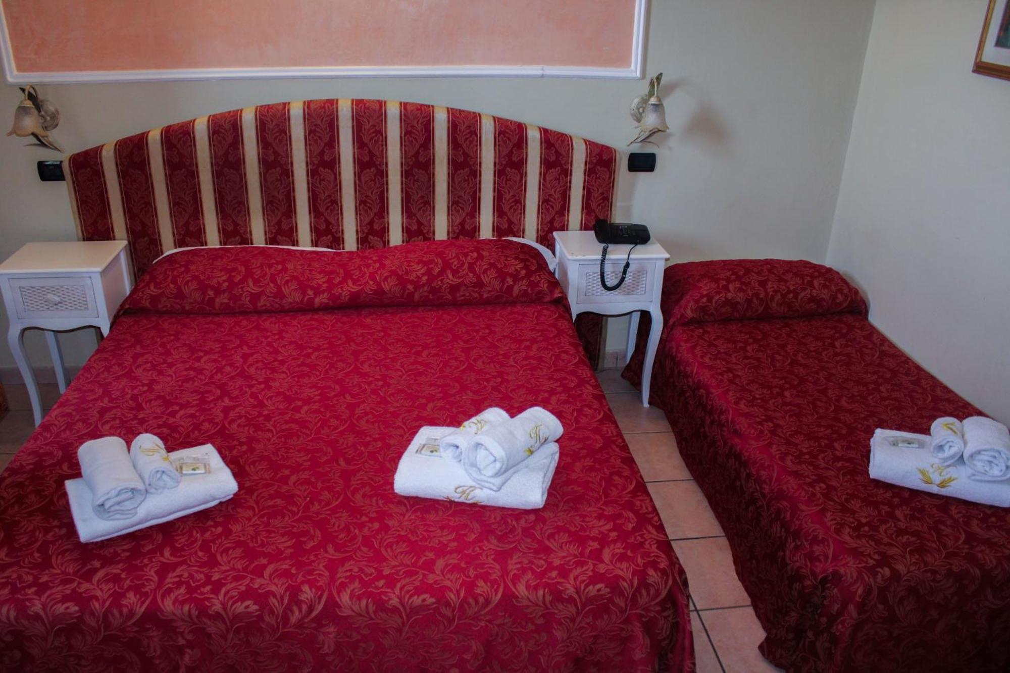 Hotel Sicilia — Photos 3