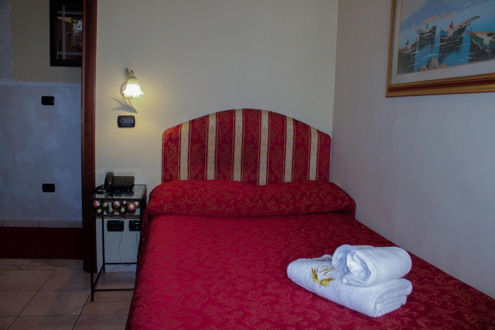 Hotel Sicilia — Photos 1